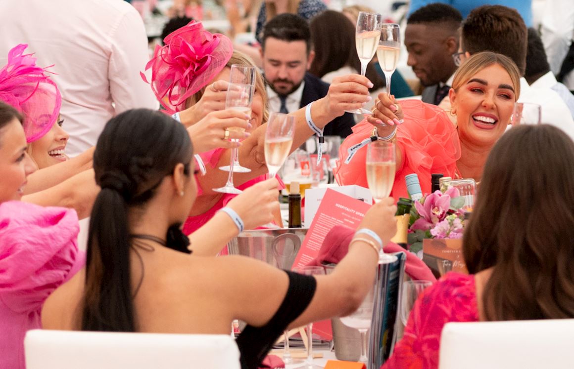 Dining & Hospitality Experiences