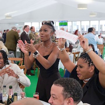 Horseshoe Pavilion Restaurant