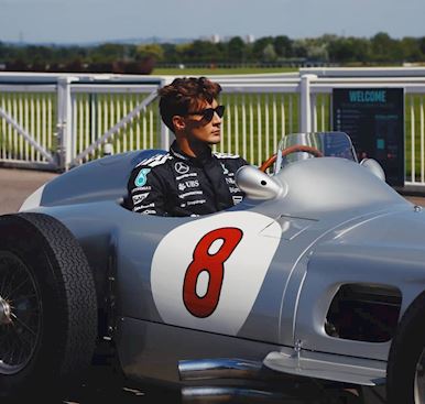 Formula One star George Russell hailed a recent trip to Aintree Racecourse as an ‘unforgettable’ exp